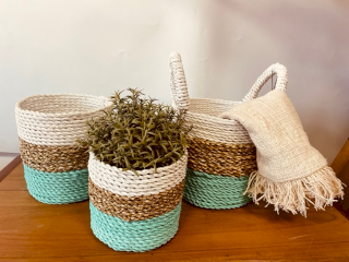 Conjunto de 3 Cestas de Ervas Marinhas - Verde / Natural / Branco