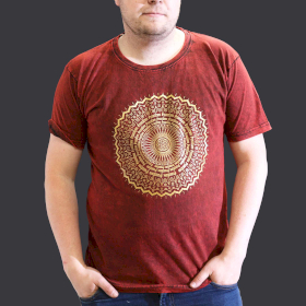 T-shirt Efeito Lavagem - Mandala - Bordô