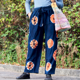 Calças Estilo Japonês – Tamanho M – Azul, Laranja