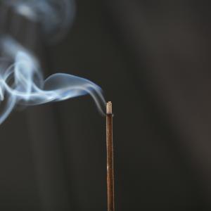 Venda por Atacado de Incensos com Suporte
