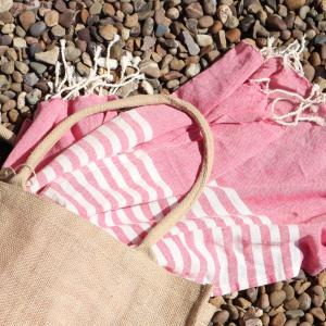 Toalha resistente e durável, perfeita para praia e piscina