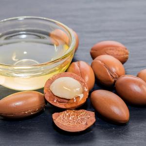 100% vegano – Sem ingredientes de origem animal, amigo do ambiente.